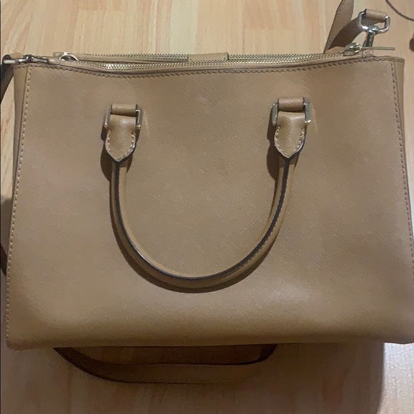 Michael Kors Tan Medium Saffiano Leather Satchel - Picture 2 of 4